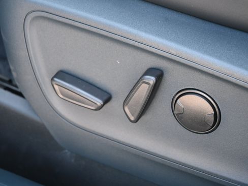 New 2026 Ford Maverick Lobo AWD/4WD image 32