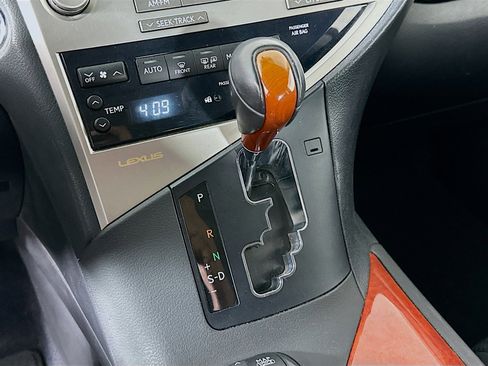 Used 2010 Lexus RX 350 2WD image 24