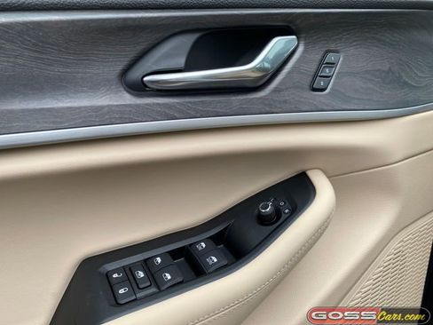 New 2025 Jeep Grand Cherokee L Limited w/ Black Appearance Package image 26