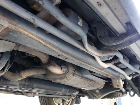 Used 2014 Lexus LX 570 4WD image 89