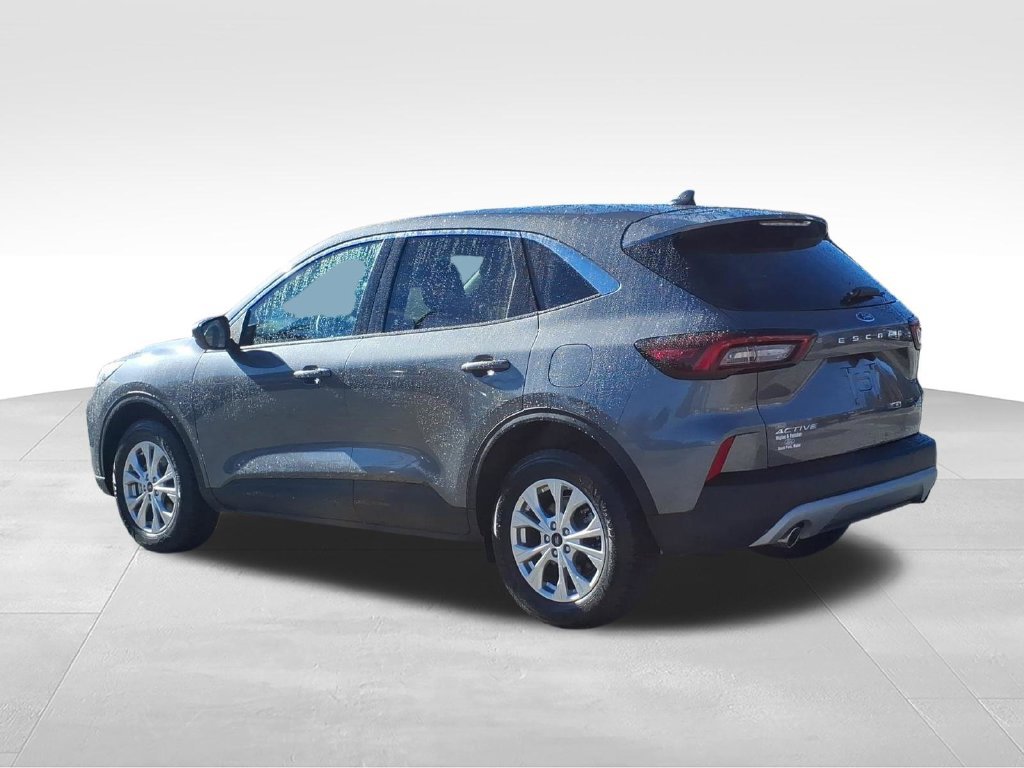 Used 2023 Ford Escape Active AWD/4WD image 7
