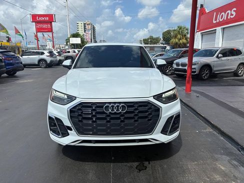 Used 2022 Audi Q5 2.0T Premium w/ Convenience Package AWD/4WD image 1