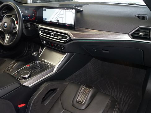 Used 2024 BMW M4 Coupe RWD image 5