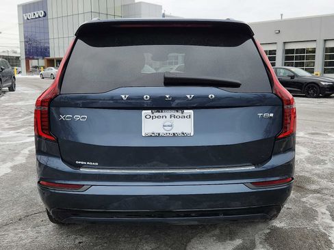 Used 2026 Volvo XC90 T8 Ultra w/ Protection Package Premier image 5