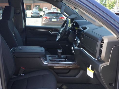 New 2026 GMC Sierra 1500 Elevation image 28