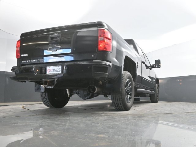 Used 2017 Chevrolet Silverado 2500 LTZ w/ Midnight Edition AWD/4WD image 43