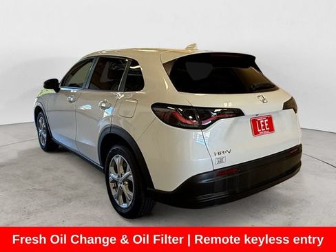 Used 2023 Honda HR-V LX image 3