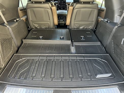 Used 2026 GMC Yukon Denali Ultimate AWD/4WD image 21