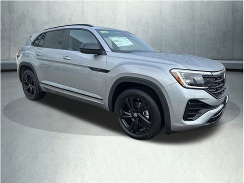 New 2026 Volkswagen Atlas Cross Sport SEL R-Line image 6