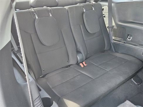 Used 2023 Ford Explorer XLT image 13