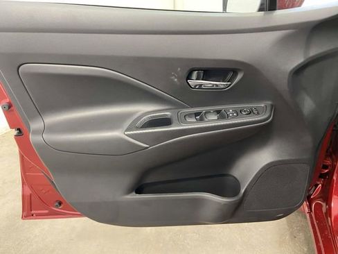 New 2025 Nissan Versa SV w/ Trunk Package image 10