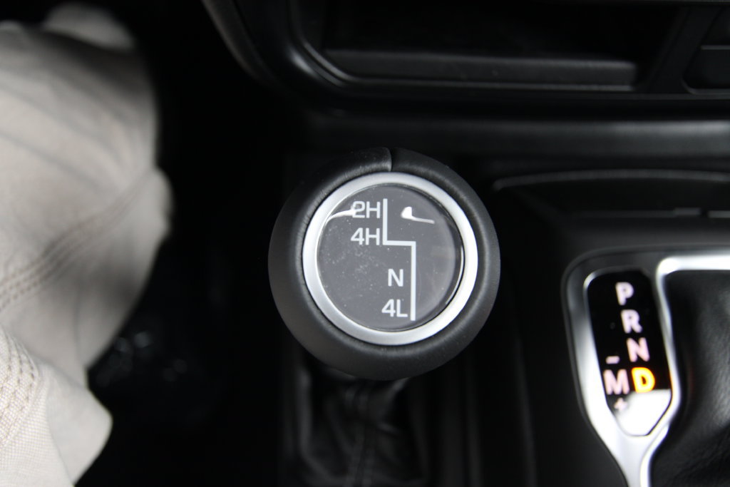 New 2026 Jeep Gladiator Sport AWD/4WD image 28