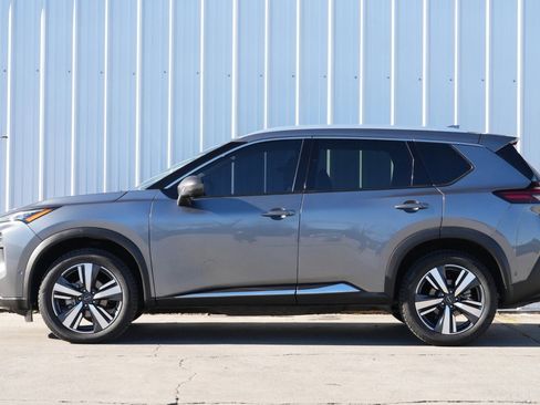 Used 2023 Nissan Rogue SL w/ SL Premium Package FWD image 8