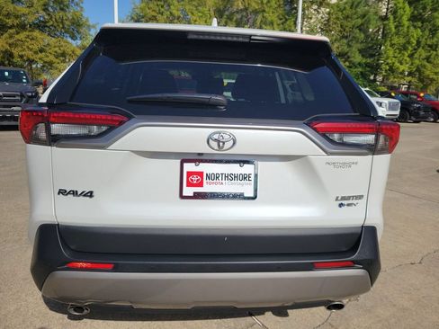Certified 2025 Toyota RAV4 Limited AWD/4WD image 5