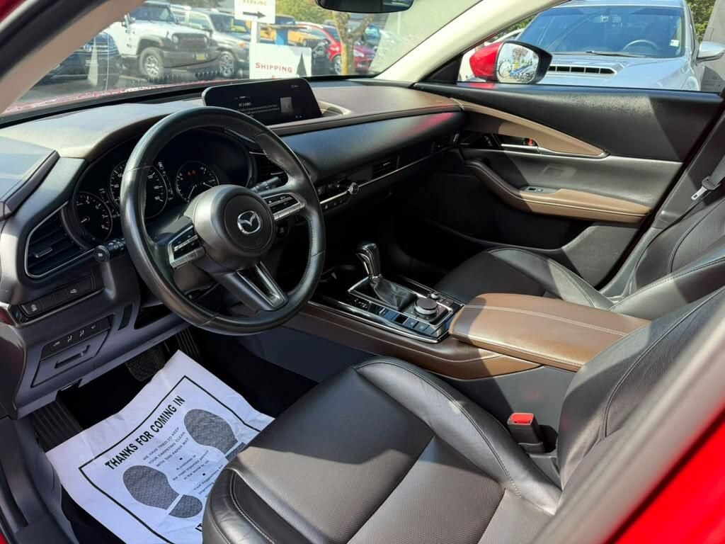 Used 2022 MAZDA CX-30 AWD 2.5 S w/ Premium Package image 9