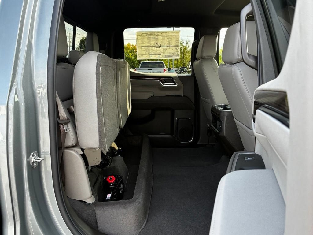New 2026 Chevrolet Silverado 1500 RST AWD/4WD image 36