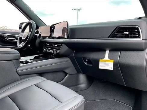 New 2026 Chevrolet Tahoe LT w/ Comfort Package AWD/4WD image 9