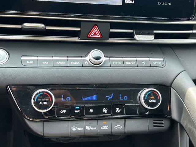 Certified 2024 Hyundai Elantra SEL FWD image 27
