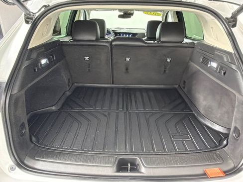 Used 2023 Buick Envision Essence w/ Sport Touring Package FWD image 21