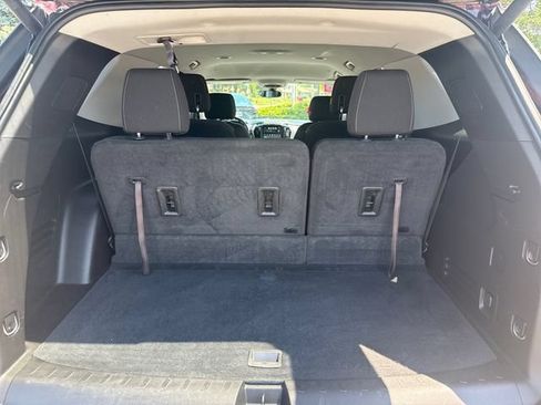 Used 2018 Chevrolet Traverse LT AWD/4WD image 45