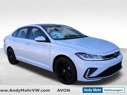 New 2025 Volkswagen Jetta SE