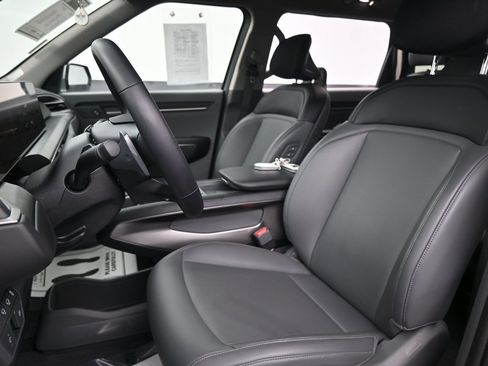 Used 2024 Kia EV9 Light Long Range image 30