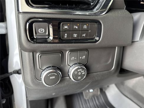 New 2026 GMC Yukon XL Denali w/ Sun & Power Step Package RWD image 20