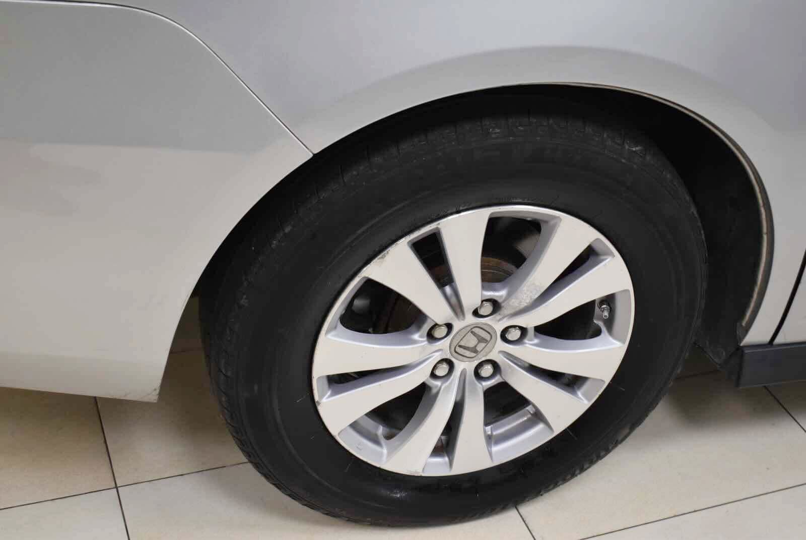 Used 2015 Honda Odyssey EX image 31