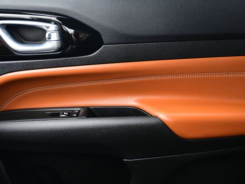 Used 2024 Jeep Compass Limited w/ Elite Group image 30