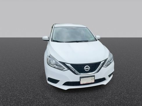 Used 2016 Nissan Sentra S FWD image 4