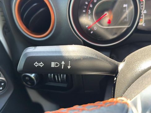 Used 2021 Jeep Gladiator Mojave AWD/4WD image 18