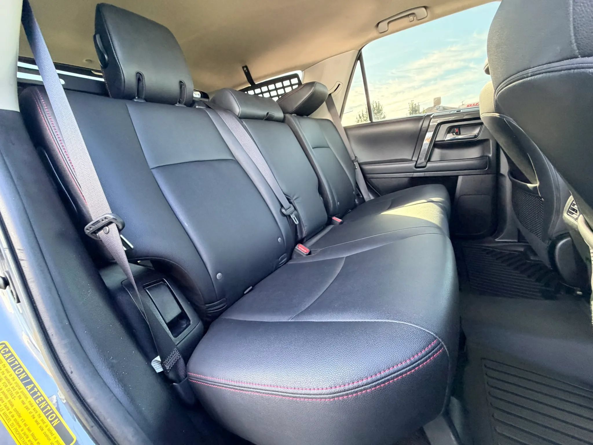 Used 2020 Toyota 4Runner TRD Off-Road Premium w/ Moonroof Package AWD/4WD image 23