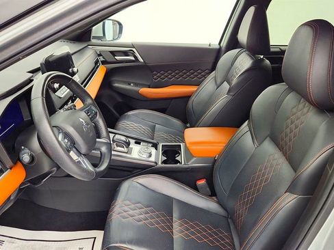 Used 2024 Mitsubishi Outlander SEL image 21