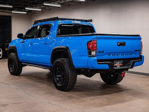 Used 2019 Toyota Tacoma TRD Pro AWD/4WD image 29