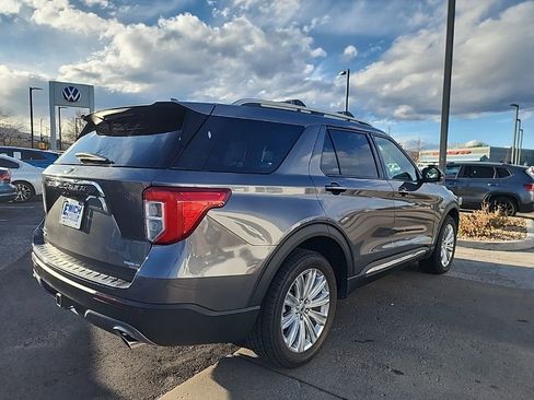 Used 2021 Ford Explorer Limited w/ Hybrid Equipment Group 310A image 5