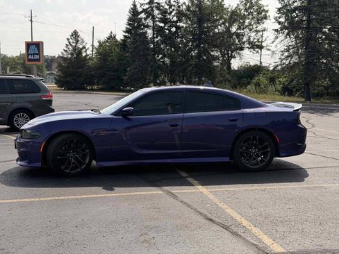 Used 2023 Dodge Charger Scat Pack w/ Plus Group RWD image 5
