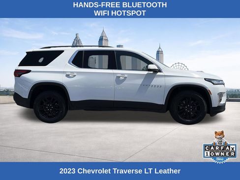 Used 2023 Chevrolet Traverse LT w/ LPO, Floor Liner Package AWD/4WD image 6