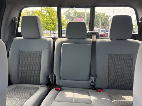 Used 2015 Ford F250 XLT w/ XLT Premium Package AWD/4WD image 47