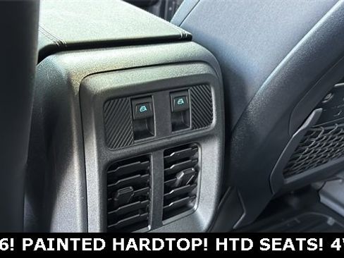 New 2025 Ford Bronco Badlands image 18