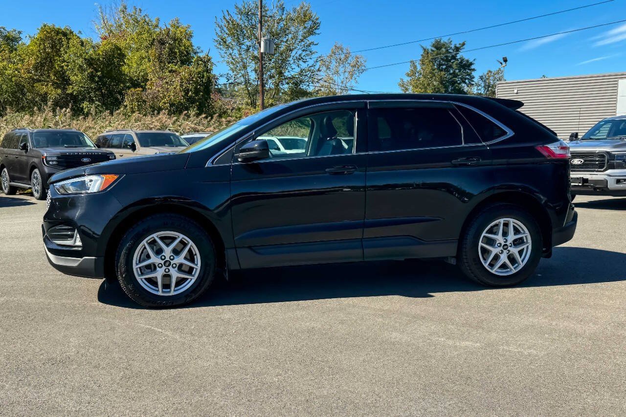 Used 2023 Ford Edge SEL w/ Convenience Package AWD/4WD image 6