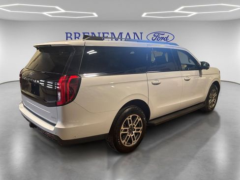 Used 2025 Ford Expedition Max Active image 5