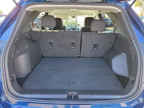 Certified 2022 Chevrolet Equinox LS w/ LS Convenience Package image 8
