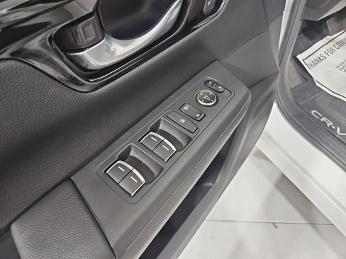 Used 2023 Honda CR-V Sport Touring image 11