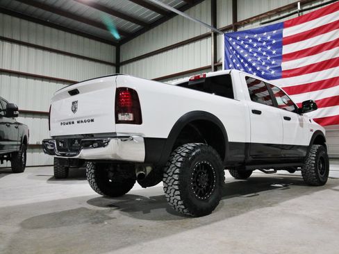 Used 2014 RAM 2500 Power Wagon w/ Luxury Group AWD/4WD image 11