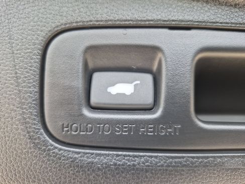 Certified 2025 Honda CR-V Sport Touring image 29