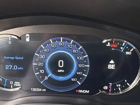 Used 2016 Cadillac Escalade Platinum RWD image 23