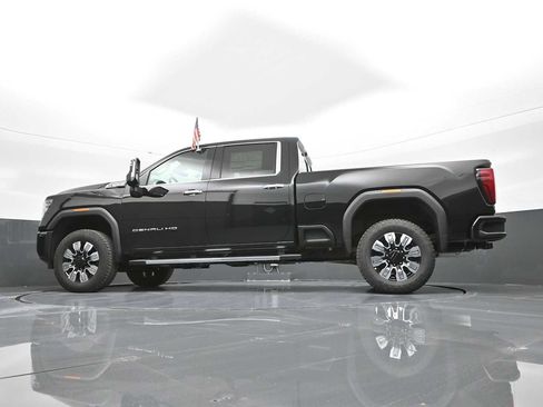 New 2025 GMC Sierra 2500 Denali w/ Denali Reserve Package image 79