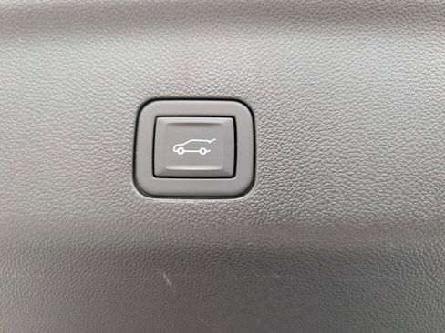 Certified 2024 GMC Yukon SLT w/ SLT Premium Package image 13