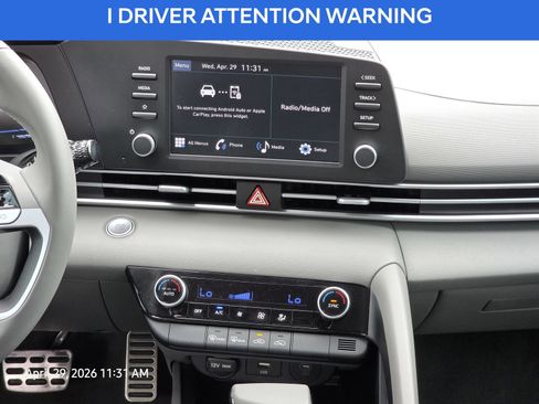 Certified 2025 Hyundai Elantra Sport FWD image 19