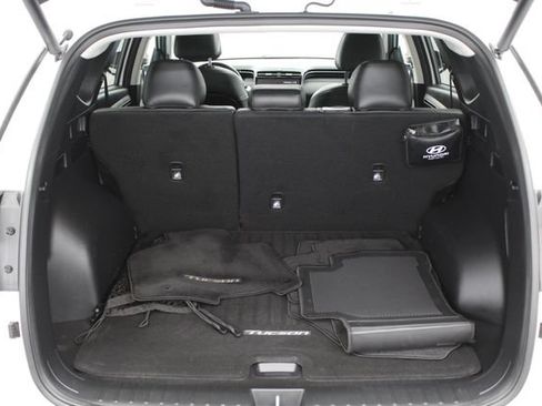 Used 2023 Hyundai Tucson Limited AWD/4WD image 11